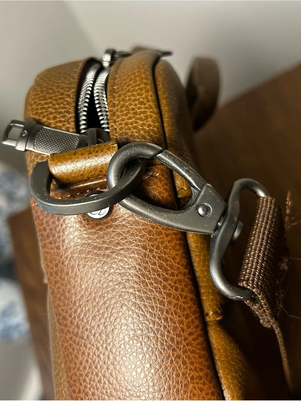 Samsonite Classic Pebbled Leather Toploader Briefcase Cognac, Travel Organizer